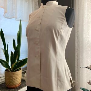 Ann Taylor Petites Sleeveless Cream Button-Up Top